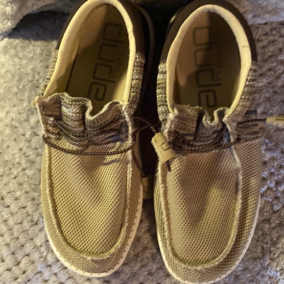 Men’s hey dudes $50 - Picture 2 of 7